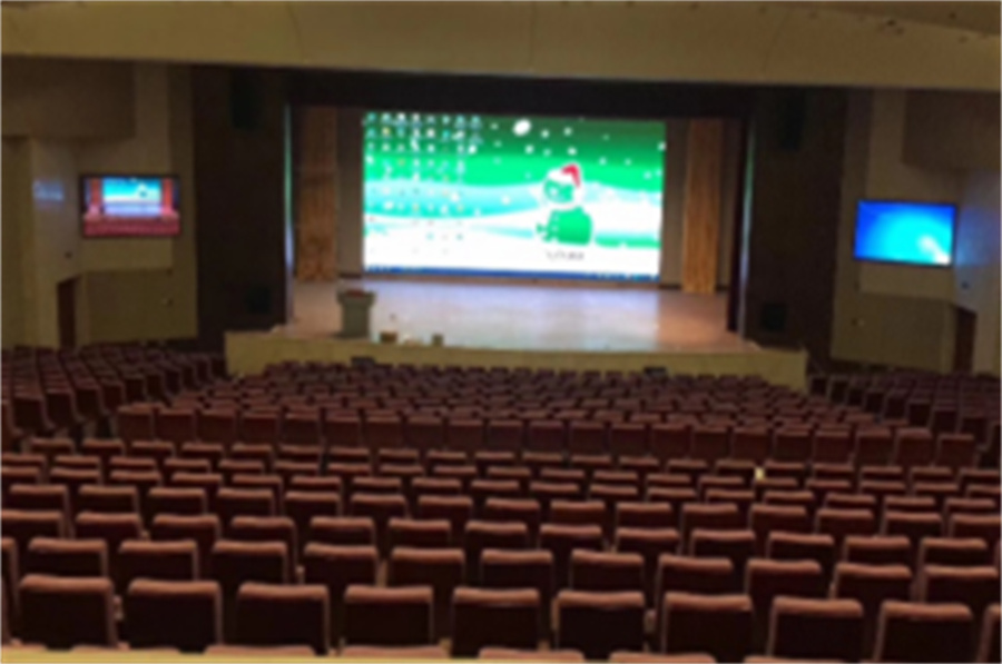 重庆巴渝中学 室内P4全彩屏 